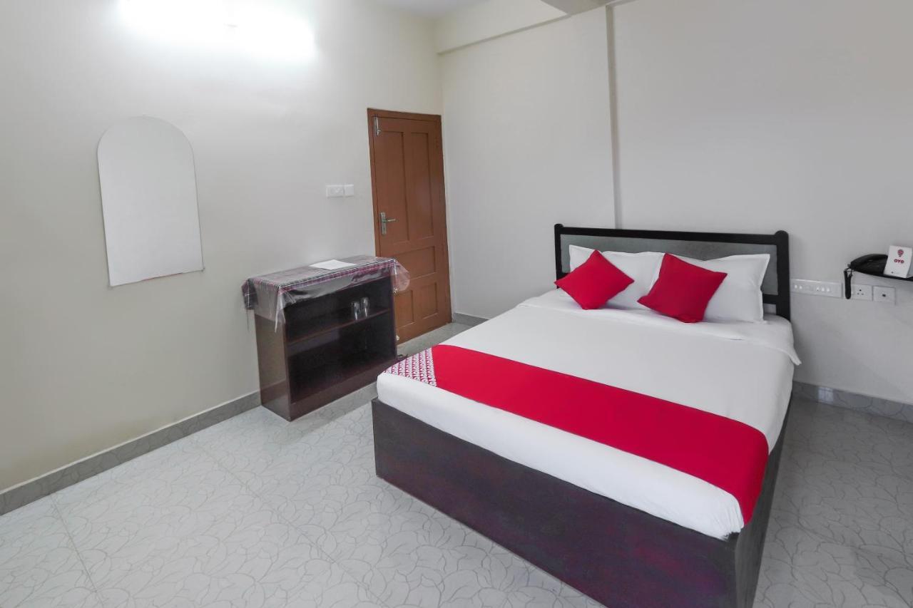 Отель Oyo 49244 Green Castle Residency Nedumkandam Экстерьер фото