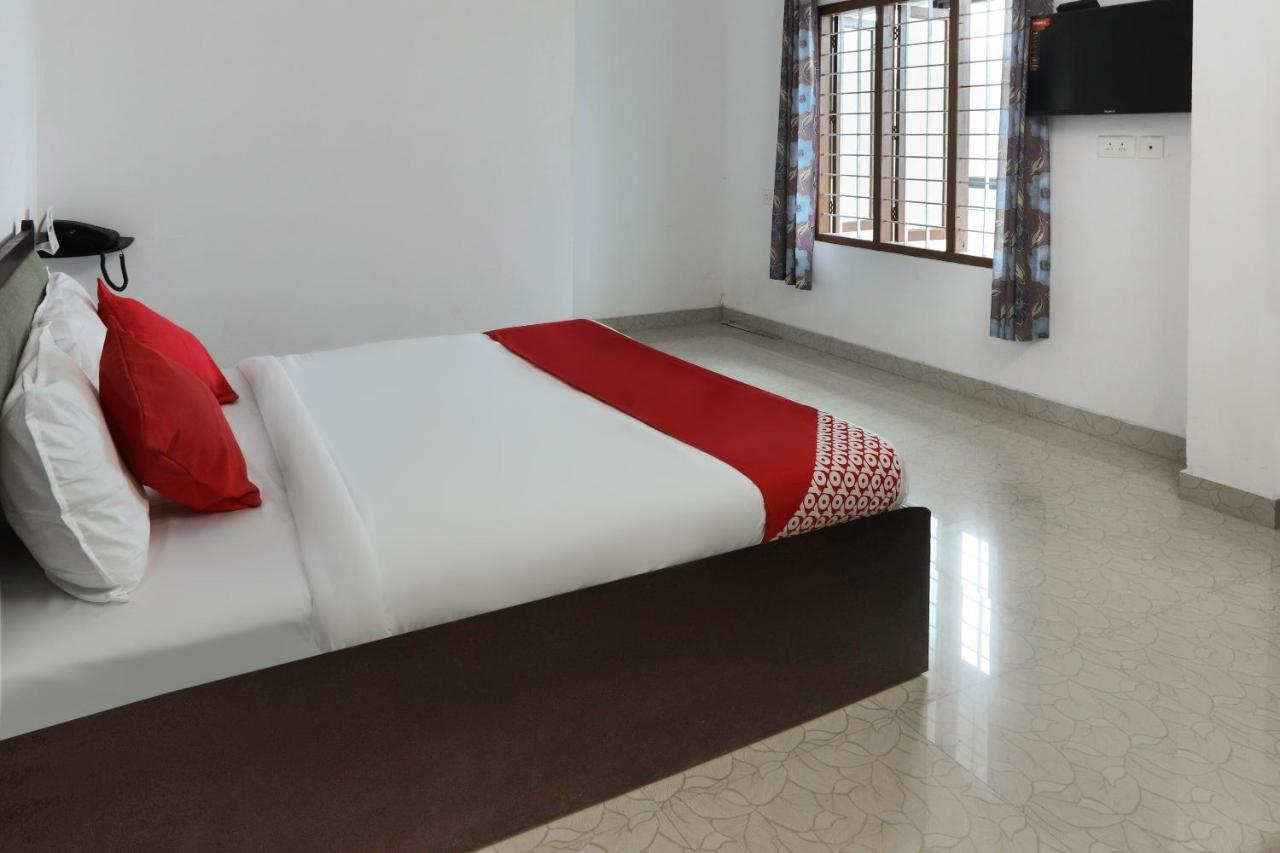 Отель Oyo 49244 Green Castle Residency Nedumkandam Экстерьер фото