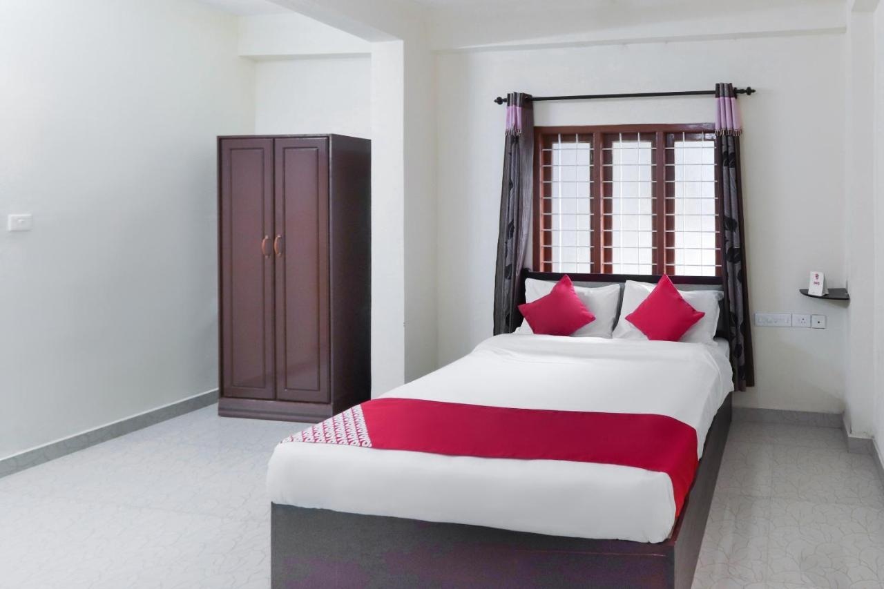 Отель Oyo 49244 Green Castle Residency Nedumkandam Экстерьер фото